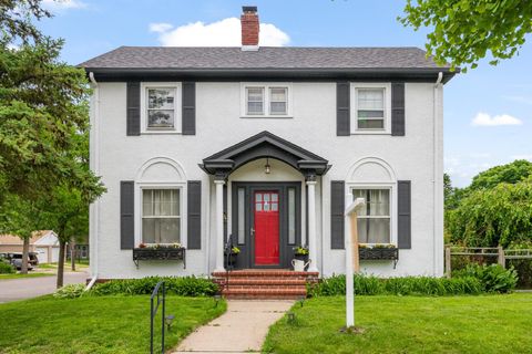 2958 Vincent Avenue N Minneapolis MN 55411