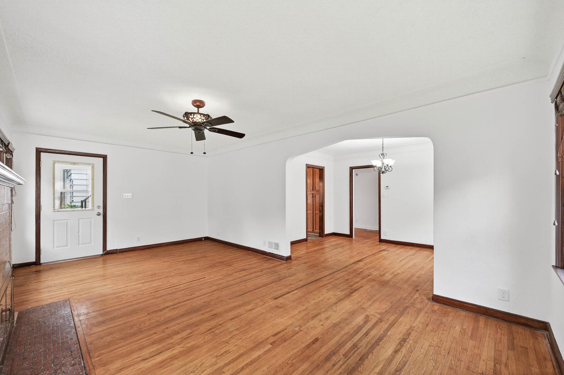 1732 Maryland Avenue E