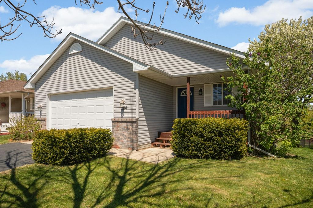 Photo of 1214 Leo Lane, Buffalo, MN 55313 (MLS # 7073728)