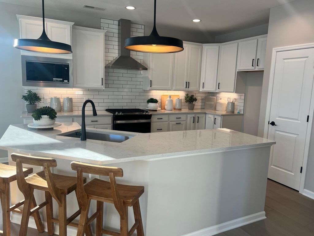 Photo of 19671 Hunters Ridge, Corcoran, MN 55374 (MLS # 7015089)