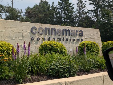 2485 Londin Lane E 323 Maplewood MN 55119