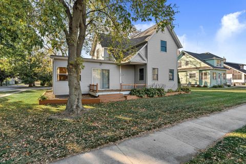 Photo of 208 Mill Street S, Brownsdale, MN 55918 (MLS # 6798441)