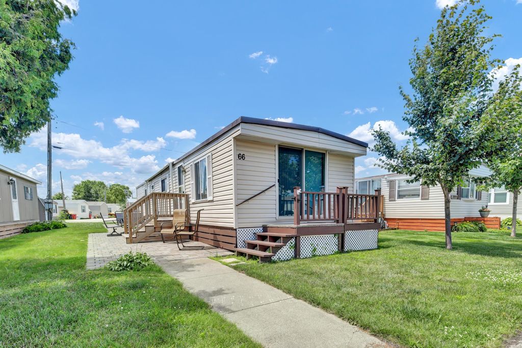 Photo of 201 S Franklin Street #66, Lake City, MN 55041 (MLS # 7099963)