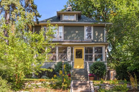 2101 Scudder Street Saint Paul MN 55108