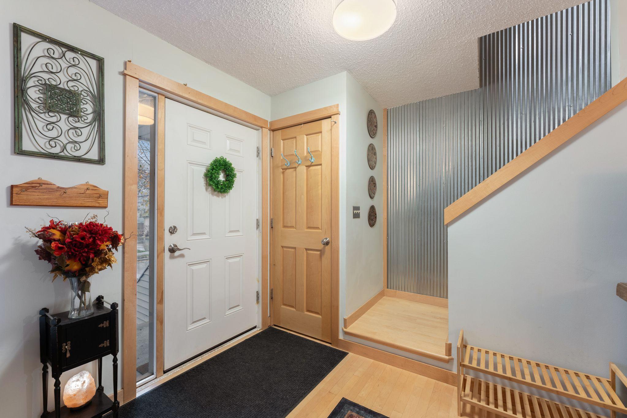 4235 Pillsbury Avenue S 23