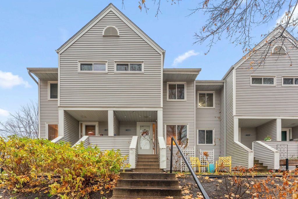 Photo of 4235 Pillsbury Avenue S #23, Minneapolis, MN 55409 (MLS # 6820869)