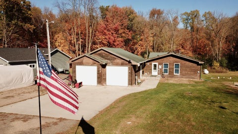 Photo of 13918 67th Street NW, Annandale, MN 55302 (MLS # 7159107)