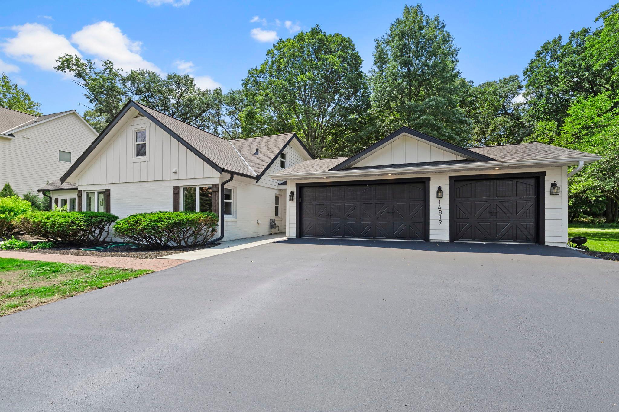 14819 Margaret Place