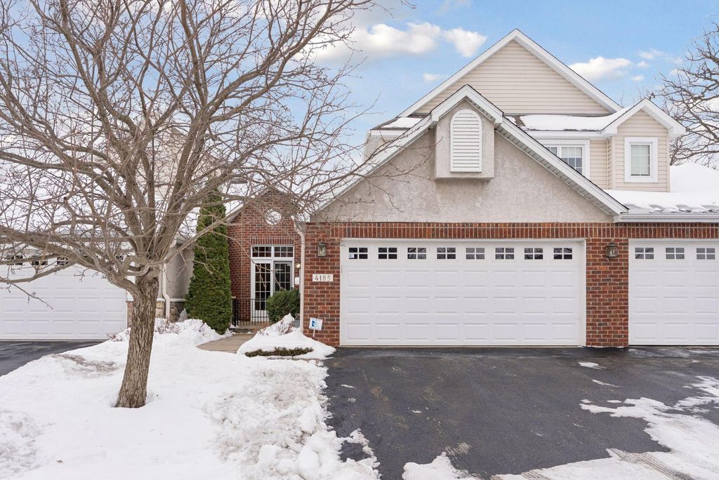 Photo of 4185 Yuma Lane N, Plymouth, MN 55446 (MLS # 6826464)