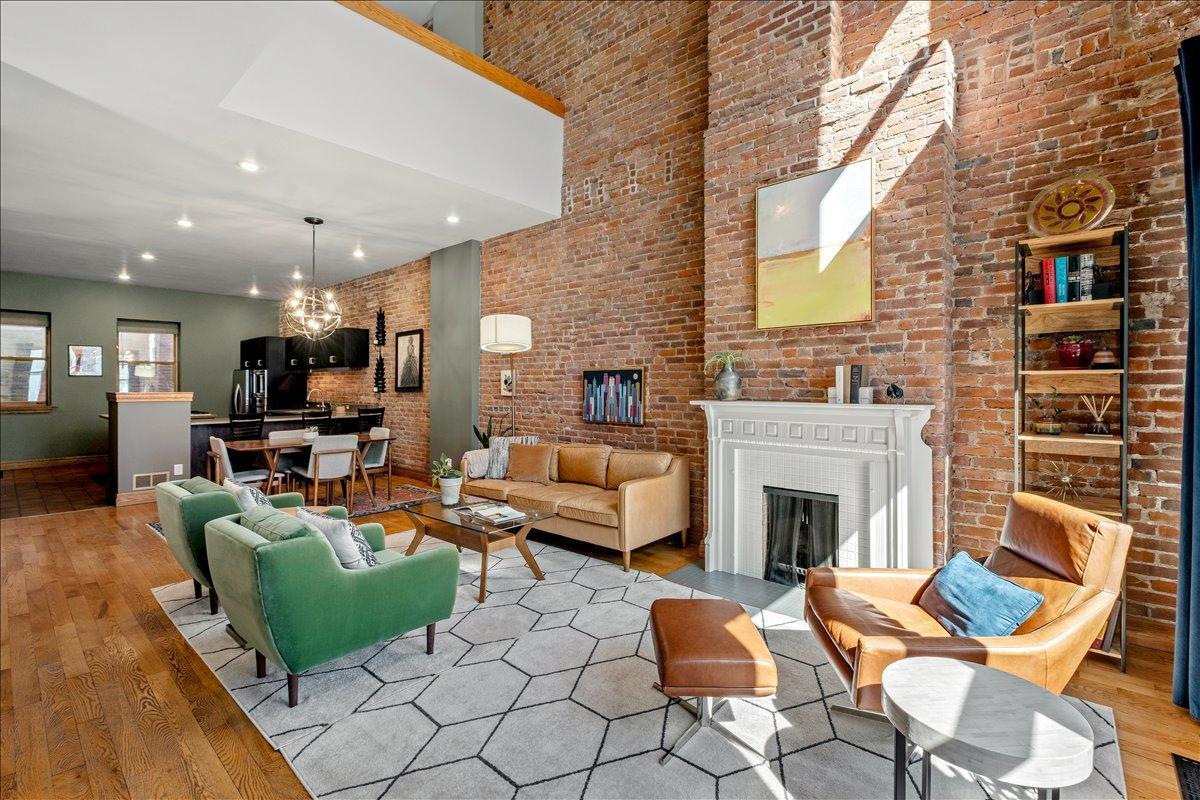 73 Mackubin Street