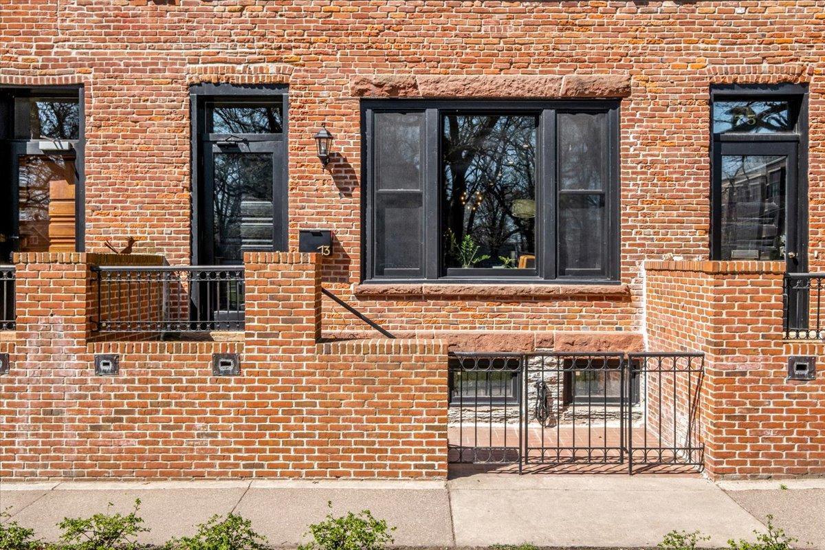 73 Mackubin Street