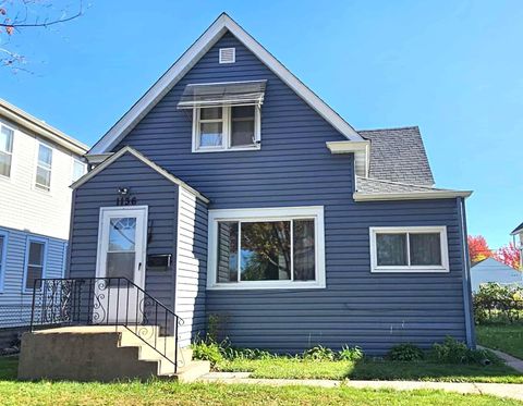 1136 Albemarle Street Saint Paul MN 55117