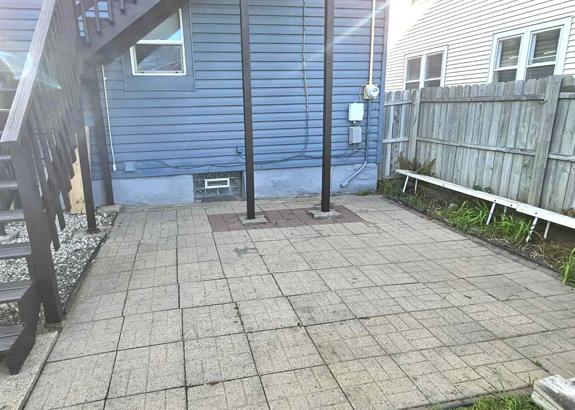 1136 Albemarle Street