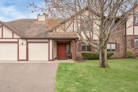 178 Galtier Place Shoreview MN 55126