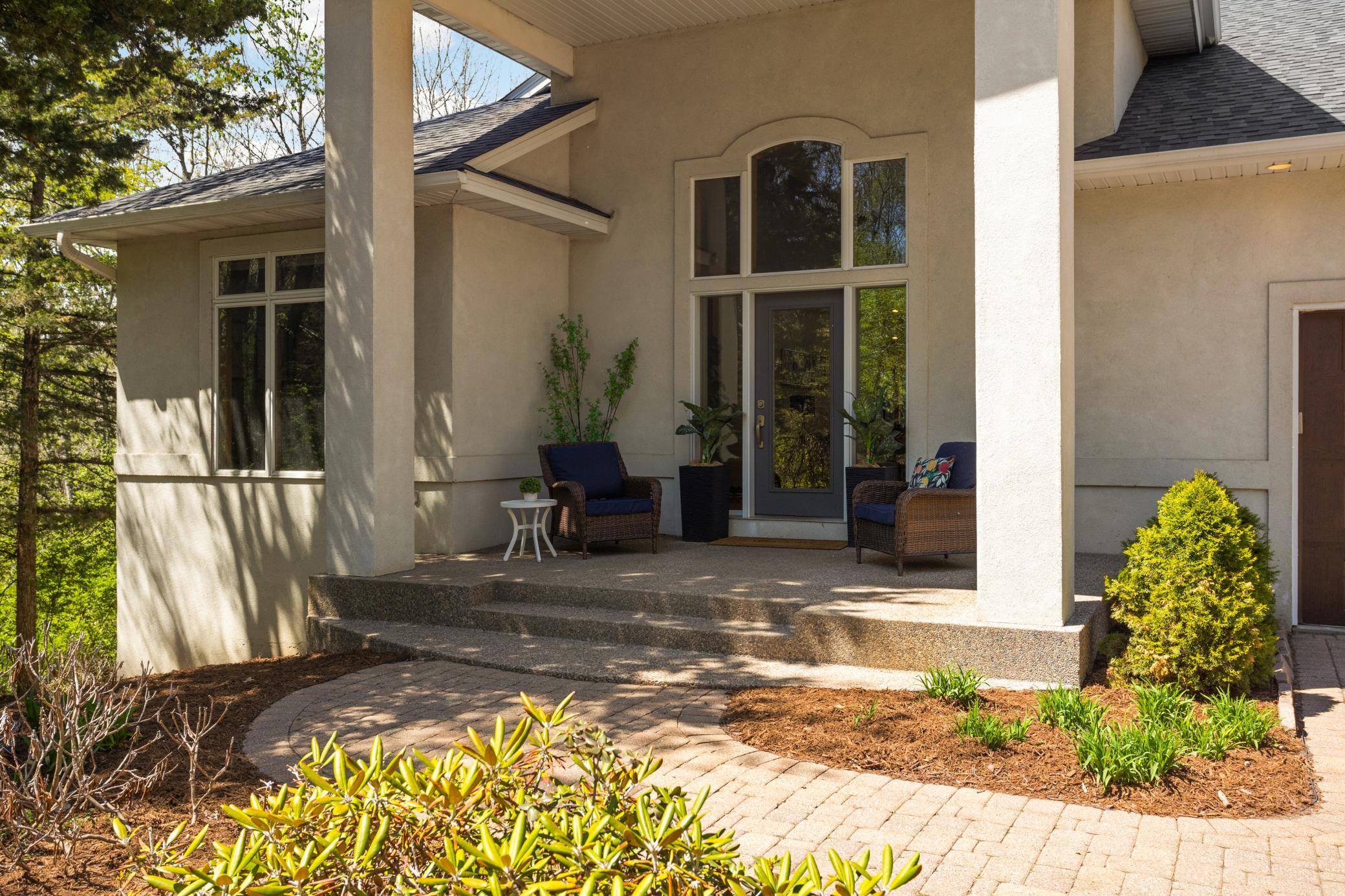 8679 Sunset Court