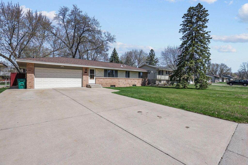 Photo of 757 Ballantyne Lane NE, Spring Lake Park, MN 55432 (MLS # 7058507)