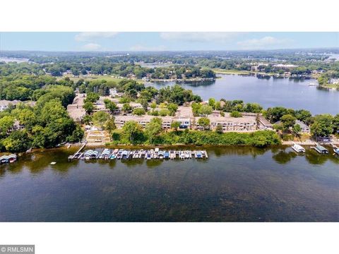 4371 Wilshire Boulevard 202 Mound MN 55364