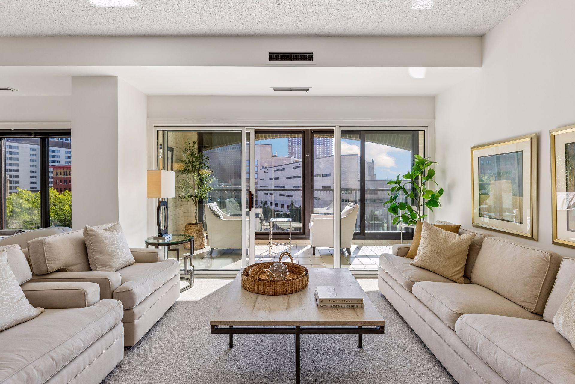 1201 Yale Place 407