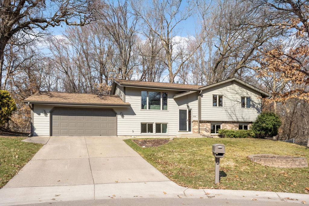 Photo of 6576 Forestview Lane N, Maple Grove, MN 55369 (MLS # 7024953)