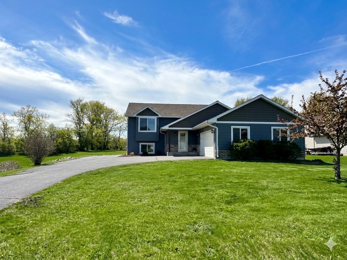 1327 Mallard Lane