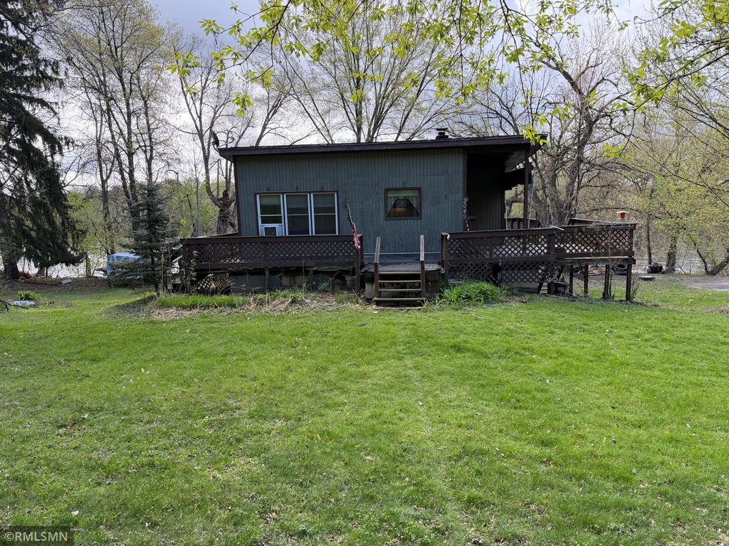 Photo of 2049 Silvermine Drive, Eau Claire, WI 54703 (MLS # 7066700)