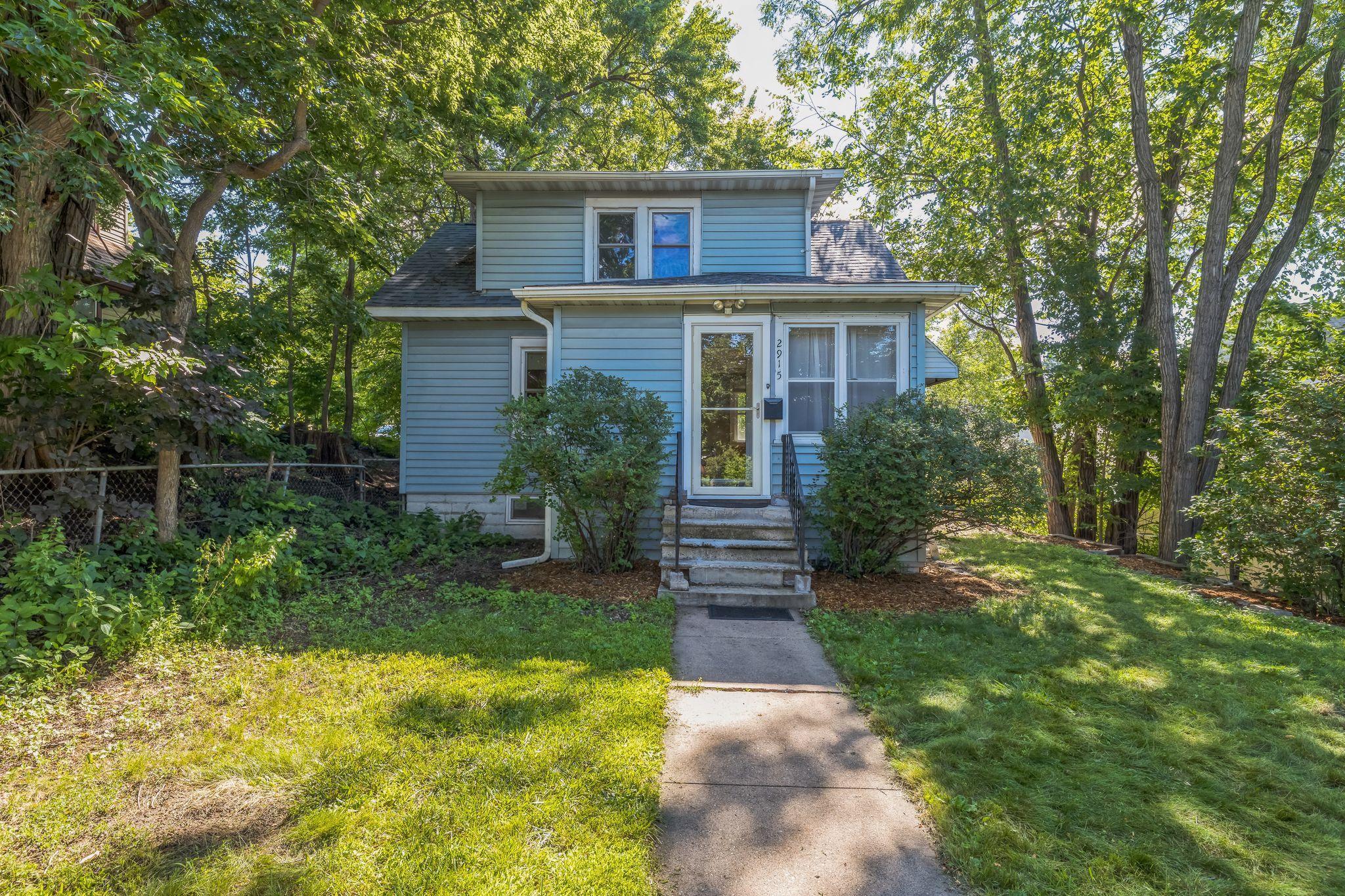 2915 Fillmore Street NE