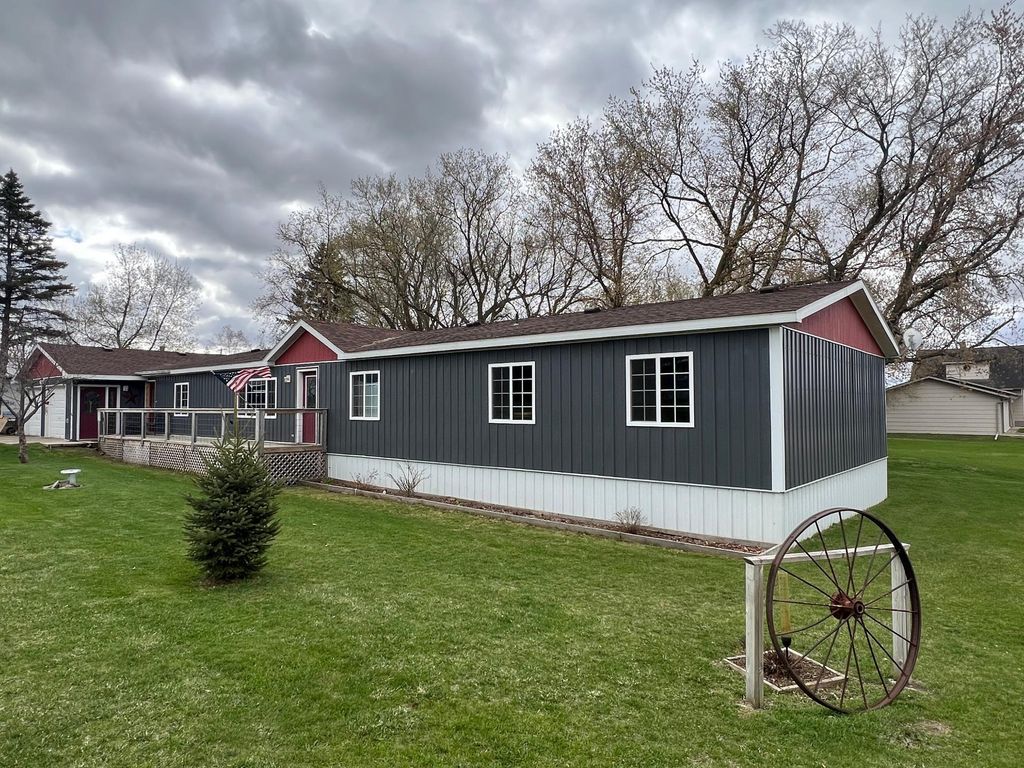 Photo of 121 3rd Street, Bluffton, MN 56518 (MLS # 7028390)