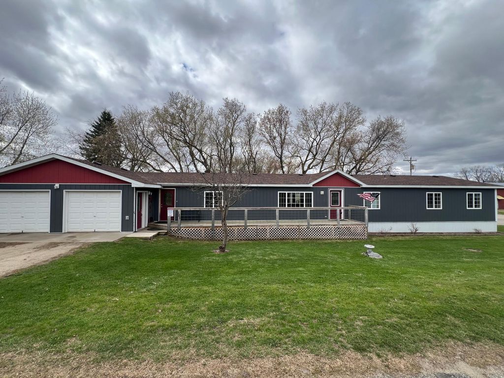 Photo of 121 3rd Street, Bluffton, MN 56518 (MLS # 7028390)