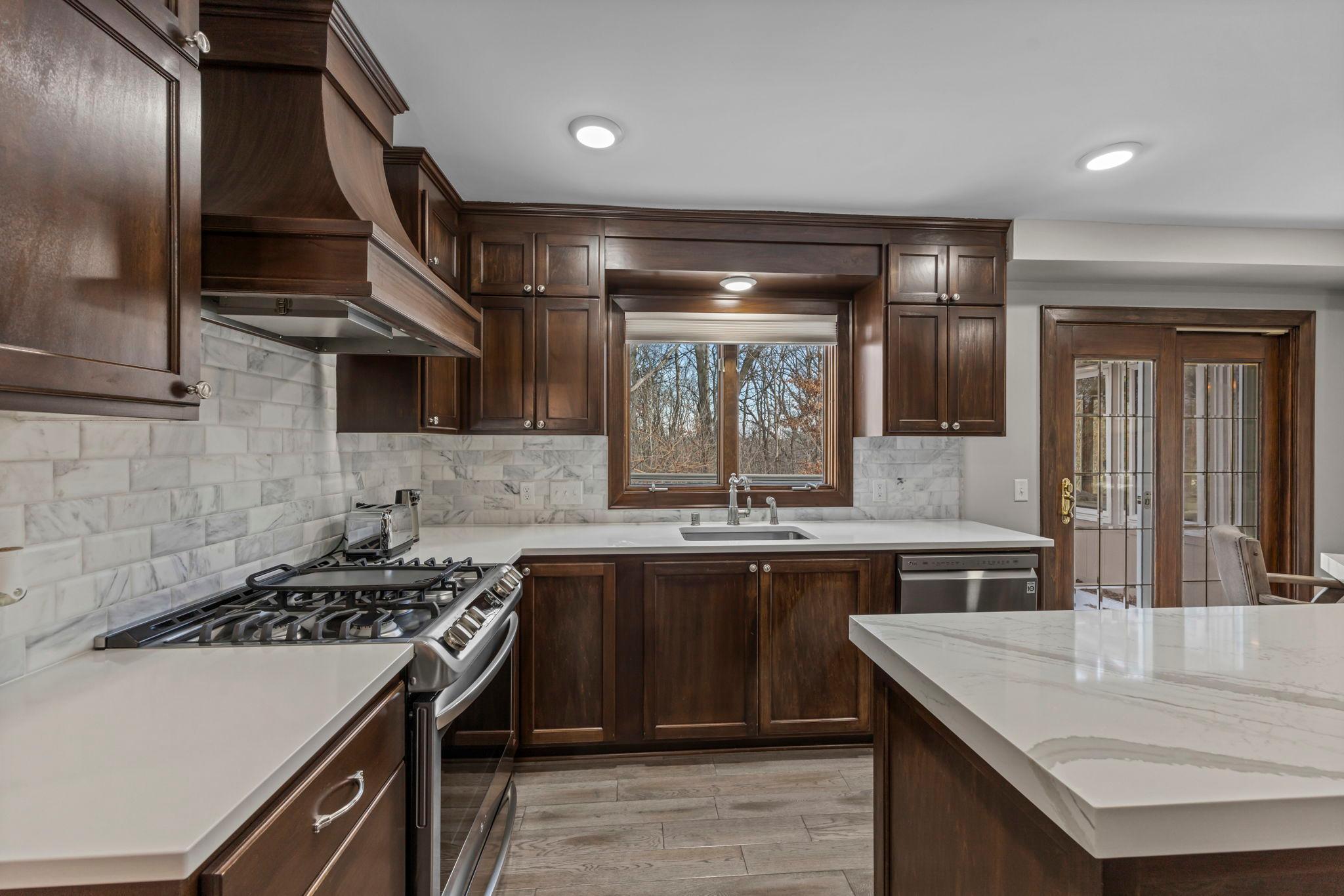 4687 Parkridge Drive