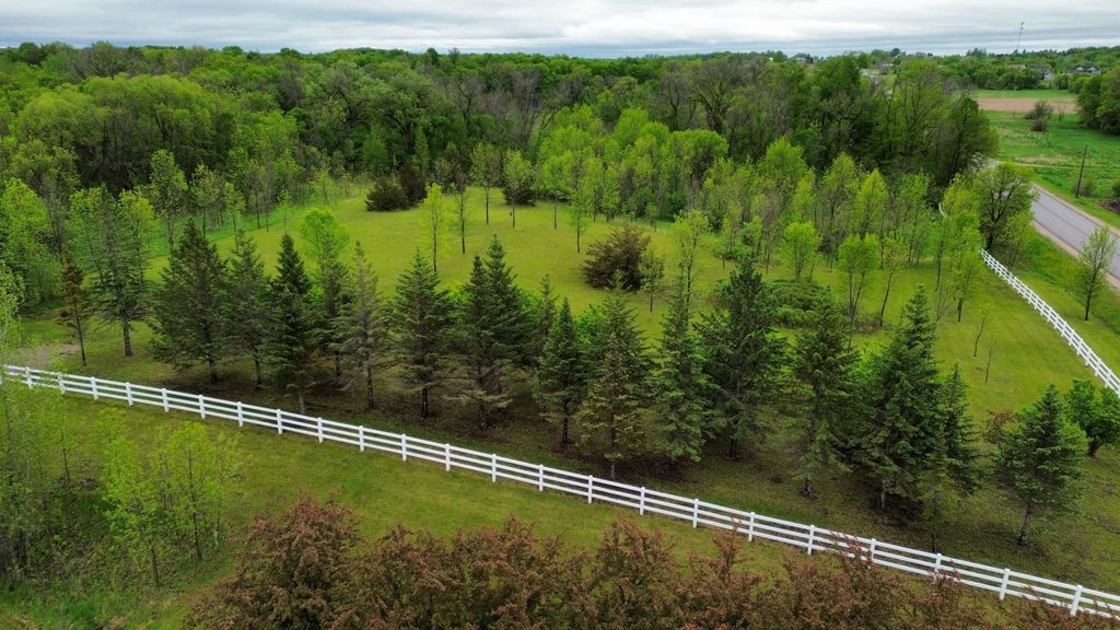 Photo of 6103 82nd Avenue, Loretto, MN 55357 (MLS # 7076630)