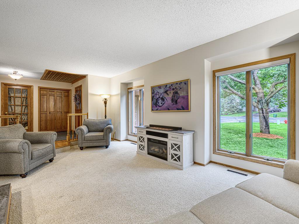 4125 Bridgewater Circle