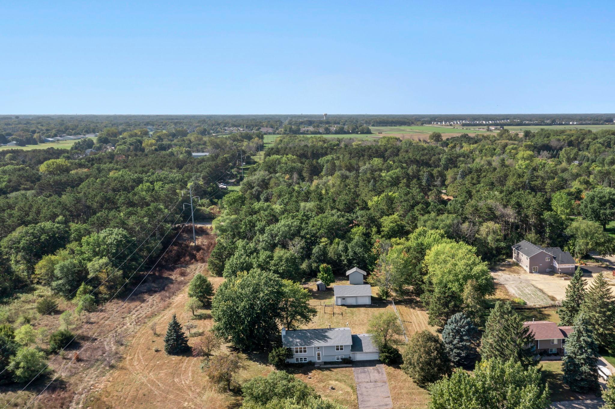 7859 Meadowview Trail