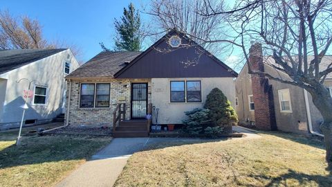 2186 Reaney Avenue E Saint Paul MN 55119