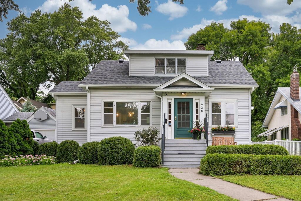 Photo of 628 Morgan Avenue S, Minneapolis, MN 55405 (MLS # 6823085)