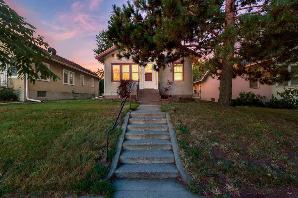 Photo of 4142 18th Avenue S, Minneapolis, MN 55407 (MLS # 7128996)