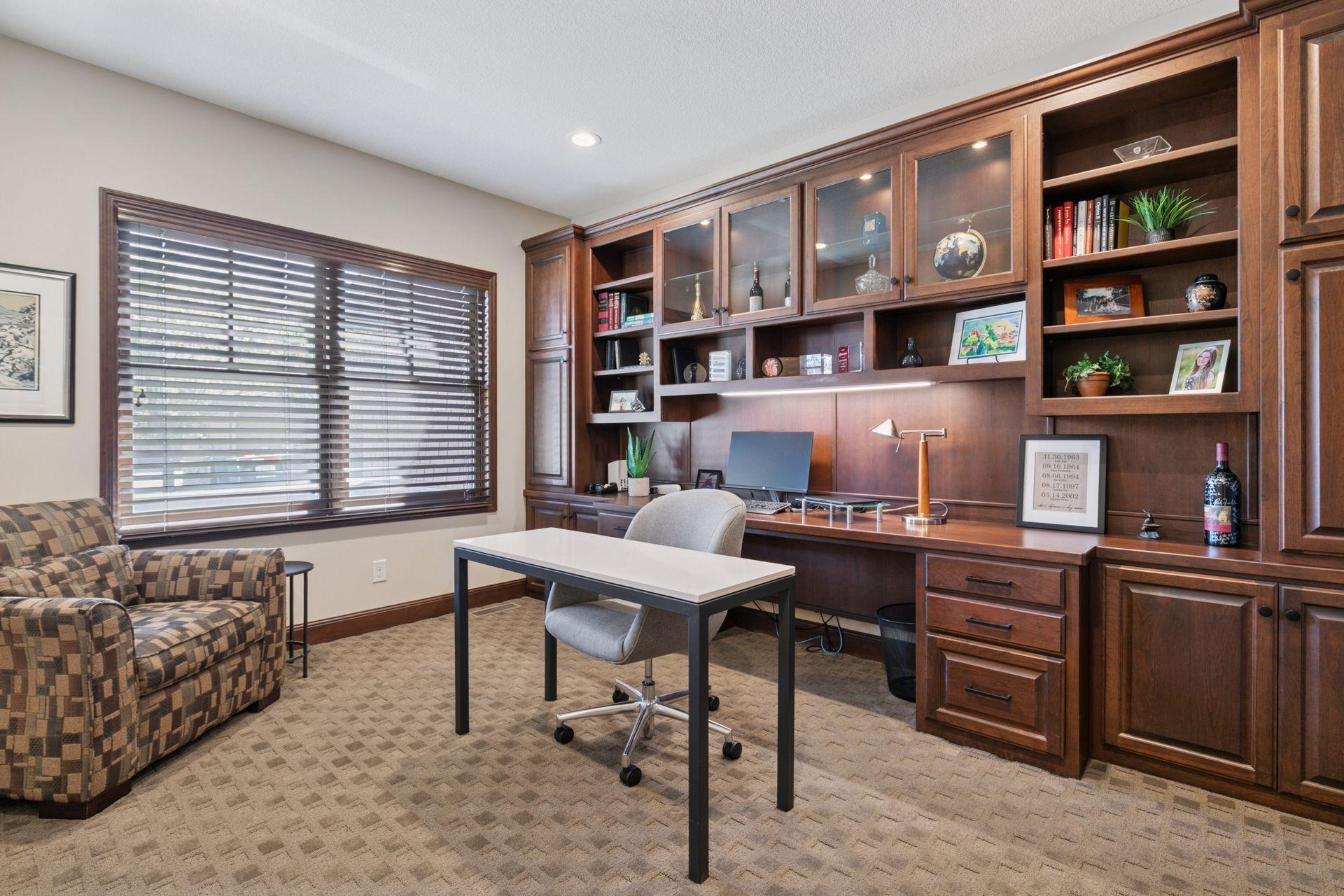1182 Lexington Ridge Court