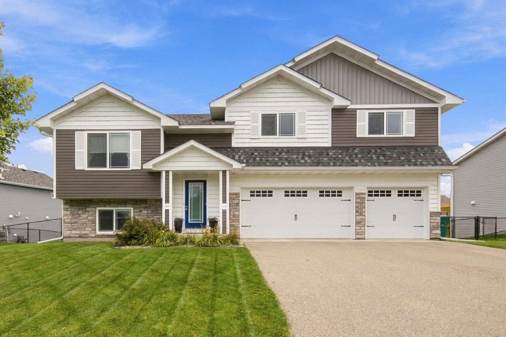 Photo of 1638 Hidden Trail, Mayer, MN 55360 (MLS # 7128588)