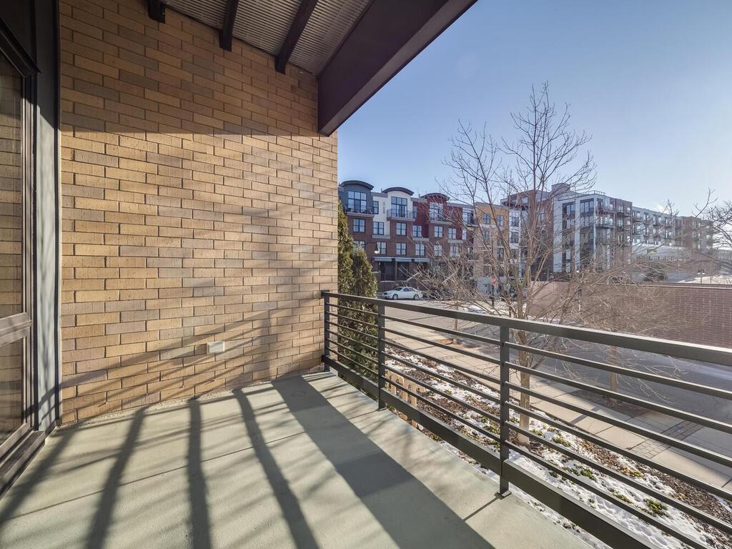 4730 Park Commons Drive 127