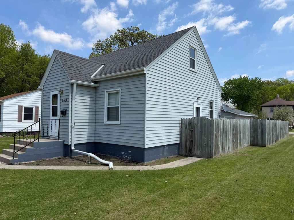 Photo of 509 17th Street S, Benson, MN 56215 (MLS # 7078035)