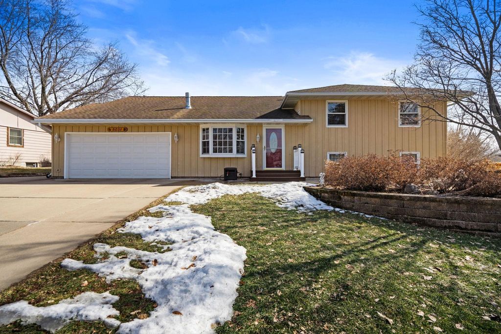Photo of 8251 Ingleside Avenue S, Cottage Grove, MN 55016 (MLS # 7027830)