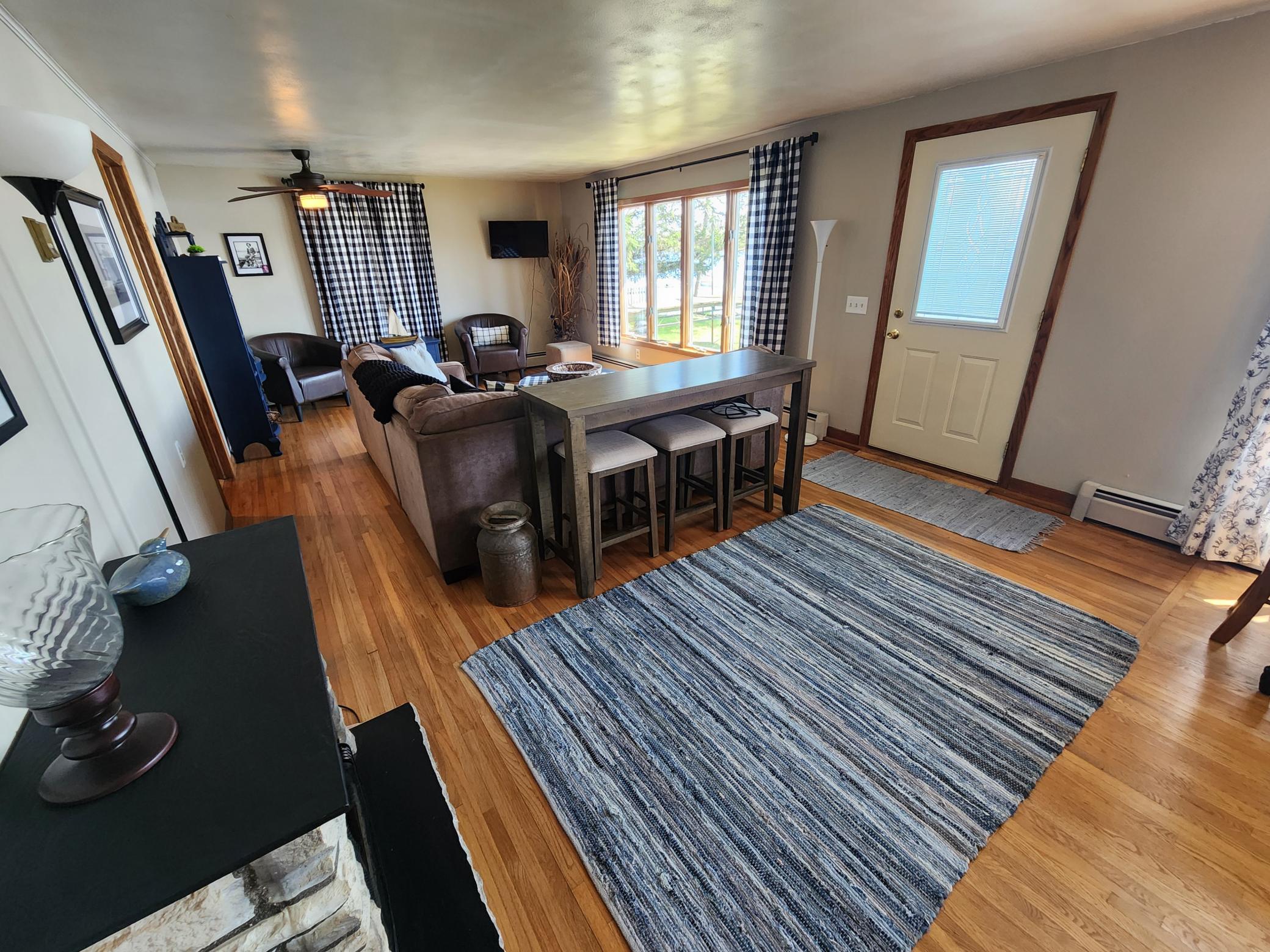 250 Magnor Lake Court