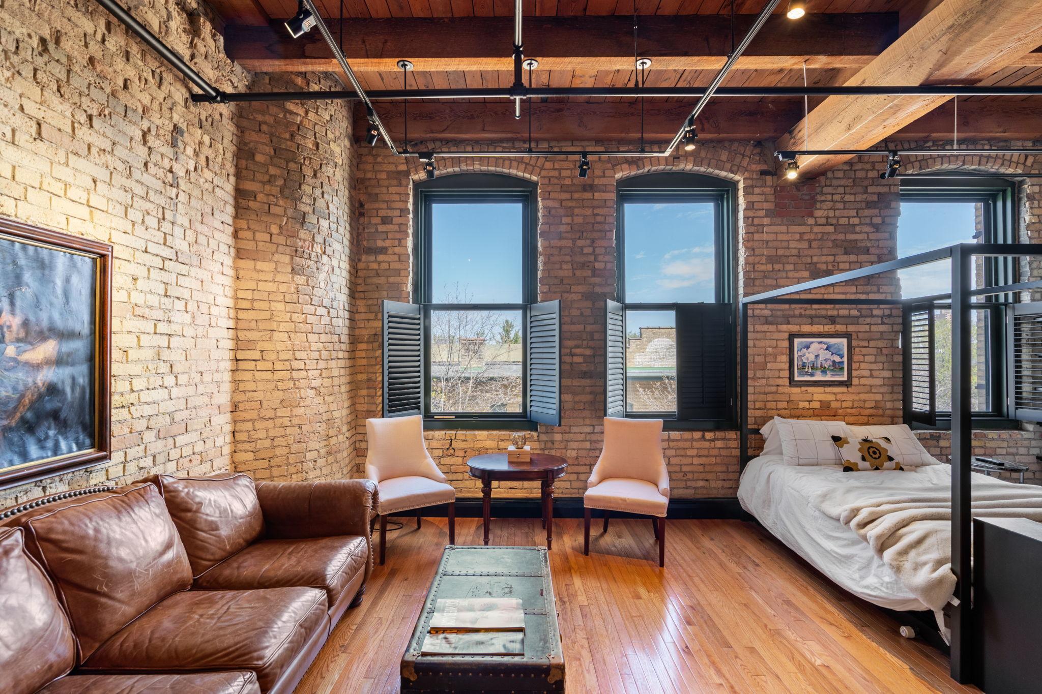 400 N 1st Street 305