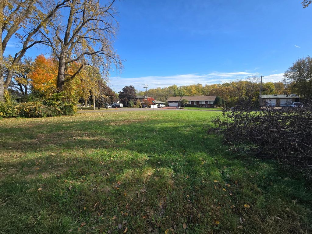 Photo of 7177 River Road, Inver Grove Heights, MN 55076 (MLS # 6807224)