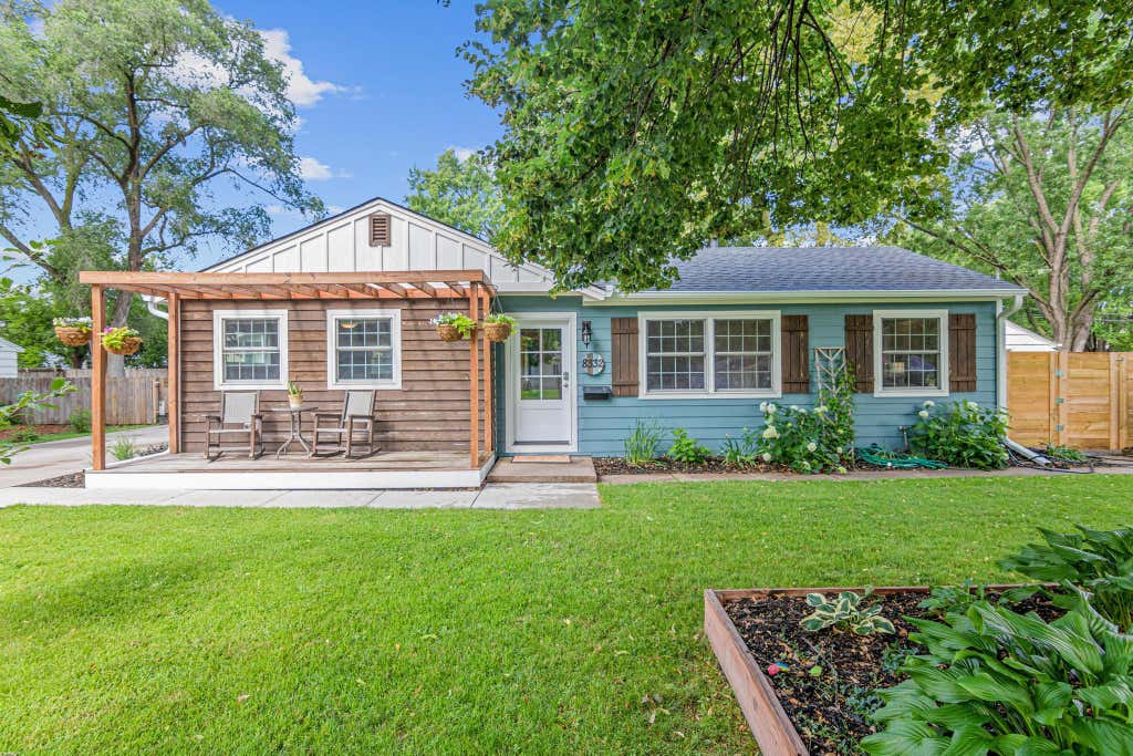 Photo of 8332 11th Avenue S, Bloomington, MN 55420 (MLS # 7100561)