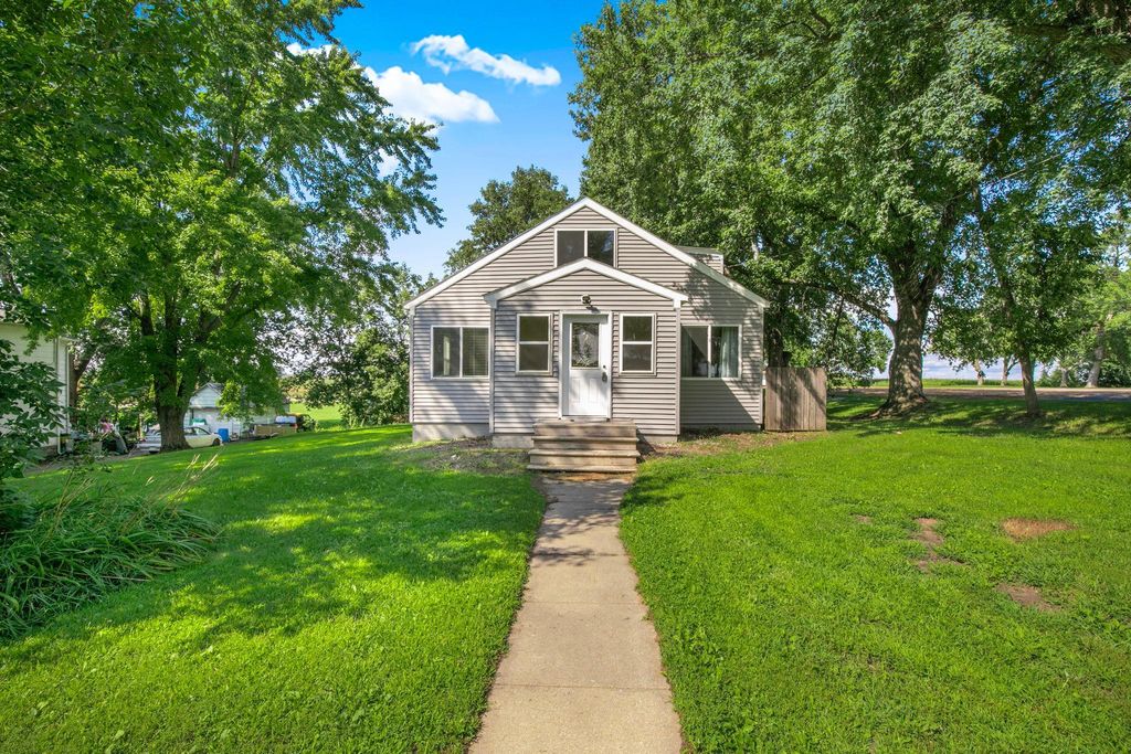 Photo of 109 Main Street E, Melrose, MN 56352 (MLS # 7036514)