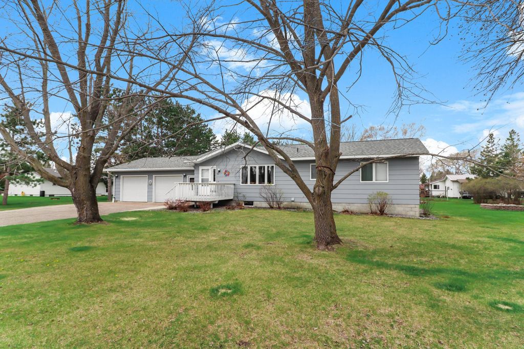 Photo of 418 N Clayborn Avenue, Parkers Prairie, MN 56361 (MLS # 7073312)