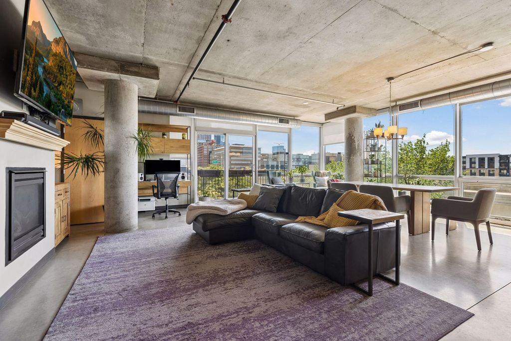 Photo of 730 N 4th Street #402, Minneapolis, MN 55401 (MLS # 7071793)