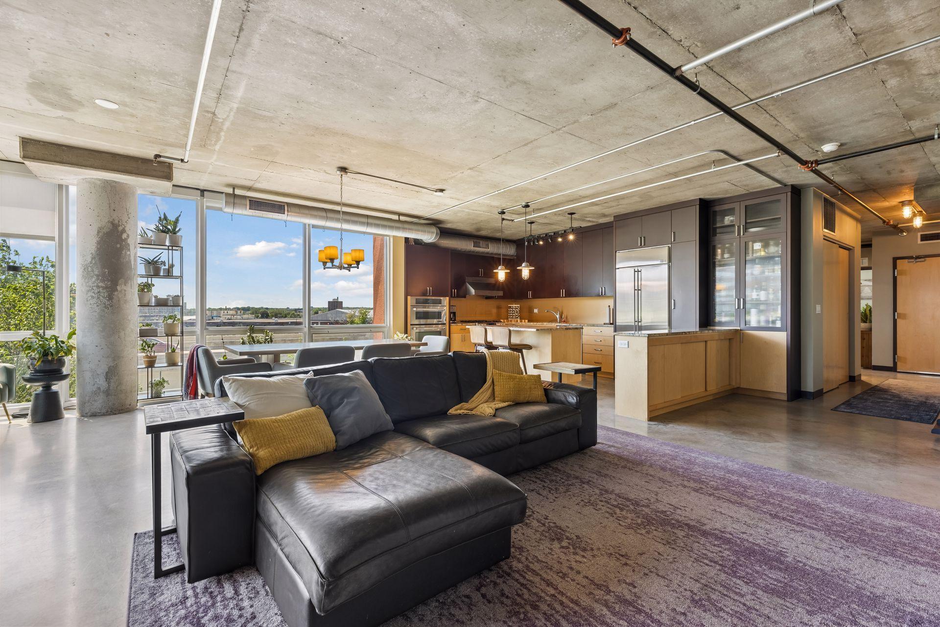 730 N 4th Street 402