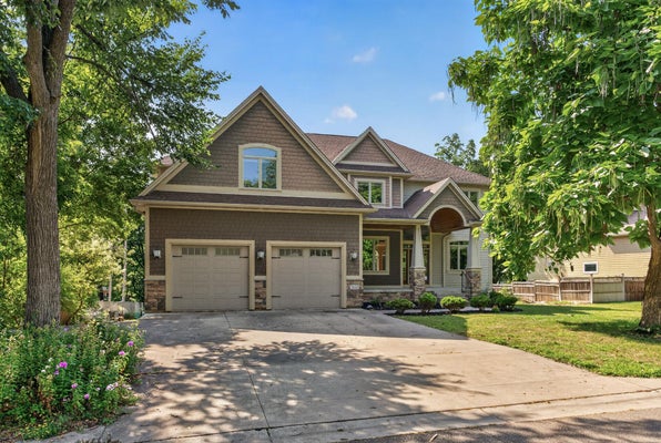 2635 NATHAN LN N, MINNEAPOLIS, MN 55441 - Image 0d8445f9a0365e568376529923d12708/2291236661