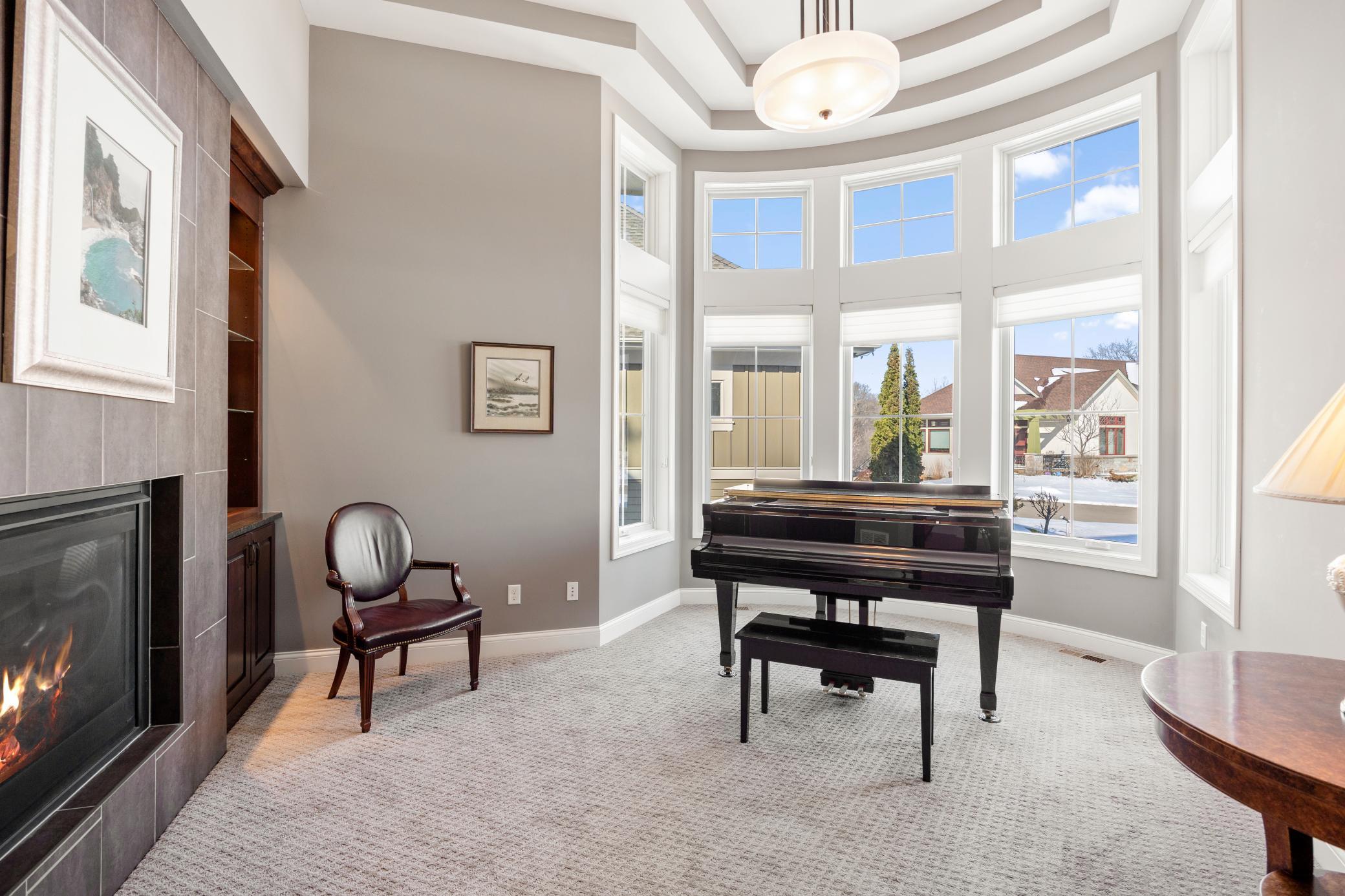 6357 Coteau Trail